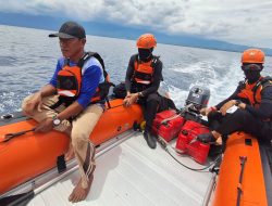 Tim SAR Mencari Nelayan Hilang di Perairan Teluk Tomini Parigi Moutong