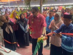 Resmikan Ruang Guru SD DDI Tolai, Ricard : Pendidikan adalah Kunci Utama Pembangunan Bangsa