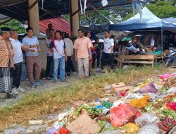 Bupati dan Wakil Bupati Parimo Tinjau Pasar Sentral, Pastikan Kebersihan dan Kerapihan Lapak
