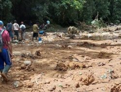 Tertimbun Longsor di Gunung Talenga, Tujuh Warga Diduga Tewas, Dua Jenazah Ditemukan