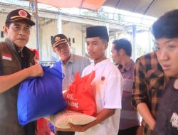 Bupati Tinjau dan Salurkan Bantuan ke Wilayah Terdampak Banjir