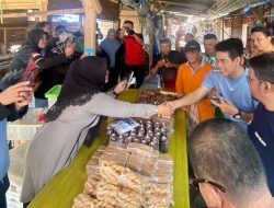 Lewat Program Jumat Berkah, Bupati Parigi Moutong Dorong ASN Belanja di Pasar Rakyat