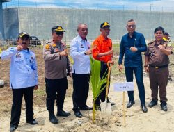 Polres Parimo Bersinergi Wujudkan Ketahanan Pangan lewat Penanaman Kelapa Serentak