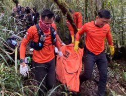 Tim SAR Gabungan Evakuasi Jasad Pendaki di Gunung Gawalise