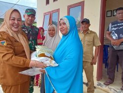 Penyaluran Bantuan di Pangi, Plt. Kadis Ketapang Parimo Tekankan Pentingnya Kemandirian Warga