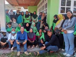 Puluhan Cleaning Service RSUD Anuntaloko Parigi Mogok Kerja