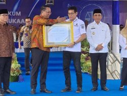 Bupati Erwin Burase Tegaskan Posbakum Harus Dirasakan Warga Parigi Moutong