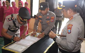 Mutasi Pejabat Polres Parigi Moutong, Kapolres Tekankan Adaptasi dan Kepercayaan Publik