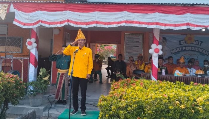 Upacara Hardiknas 2026 di Kasimbar Berlangsung Khidmat, Tekankan Komitmen Majukan Pendidikan