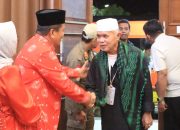 Bupati dan Wabup Sambut Kepulangan 100 Jemaah Haji Parigi Moutong