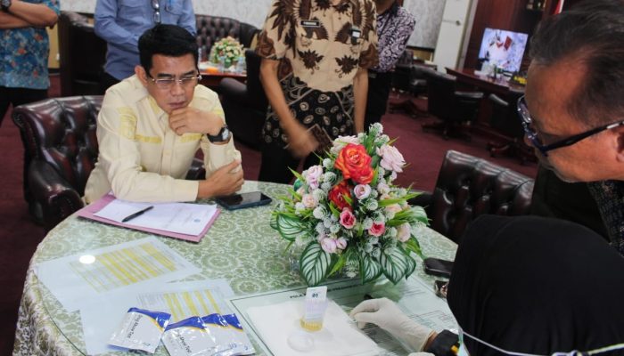 Bupati Parigi Moutong Jalani Tes Urine, BNN: Pimpinan Harus Jadi Teladan