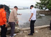 Bupati Parigi Moutong Tinjau Abrasi Pantai Palasa, Instruksikan Penanganan Segera