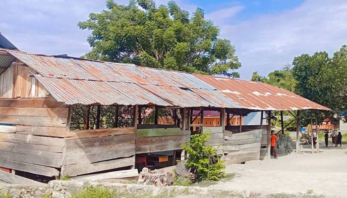 Viral SDK Ogomojolo Rusak Parah, TA Bupati Desak Disdik Parigi Moutong Jemput Bola ke Kementerian
