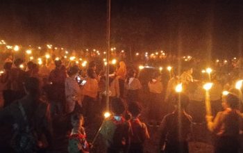 HUT Pramuka ke-65 Ribuan Pramuka Kasimbar Nyalakan Obor, Teguhkan Semangat Swasembada Pangan