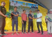 Usai Terima Bantuan Benih, Bupati Parigi Moutong Dorong Petani Tingkatkan Produktivitas