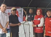 PMI Parigi Moutong Salurkan Bantuan untuk 73 KK Korban Banjir Bandang Avolua