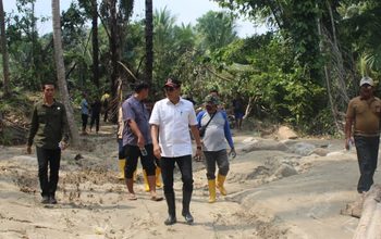 Sumber Air Hancur Diterjang Banjir, 350 KK Toboli Barat Parigi Moutong Kekurangan Air Bersih