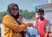 Bantuan Seragam Gratis Pemkab Parigi Moutong Jangkau 2.383 Siswa MTs